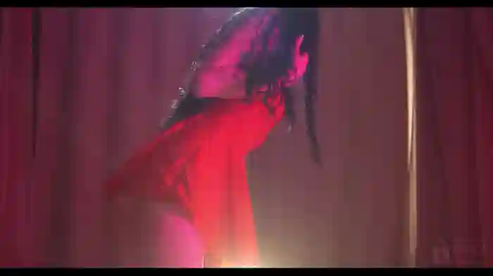 sophia_lean