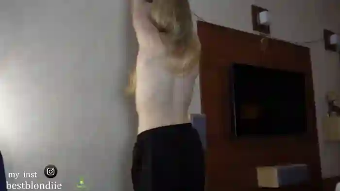 bestblondiiecb