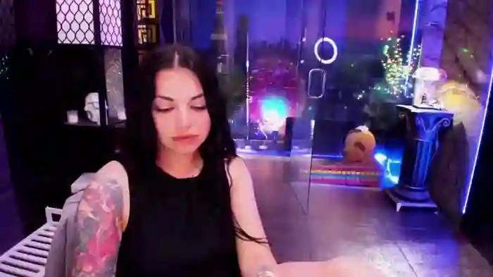 alma_pearl