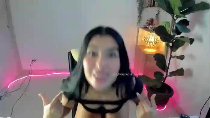 lucia_sandy