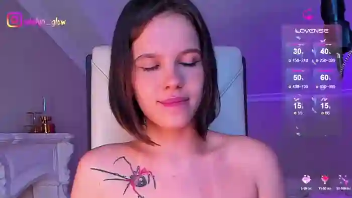 adalyn_glow