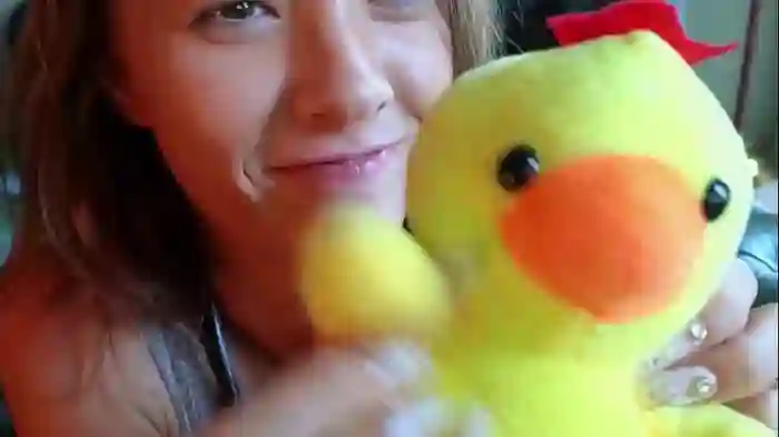 _demi_dee_