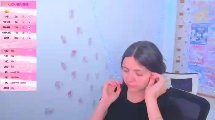 halley_pink