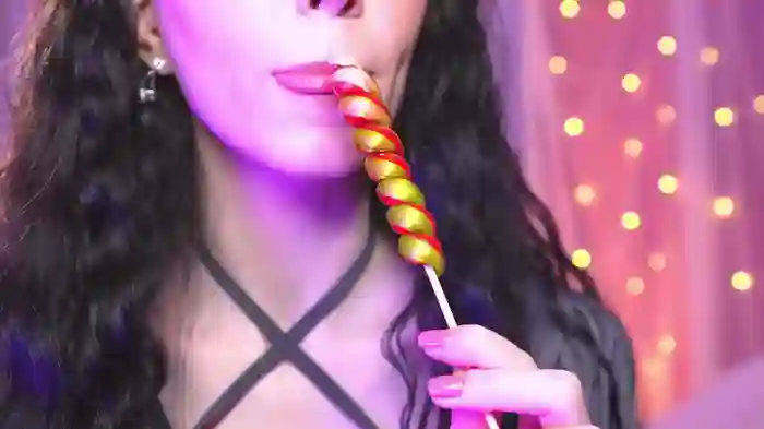 sophia_lean