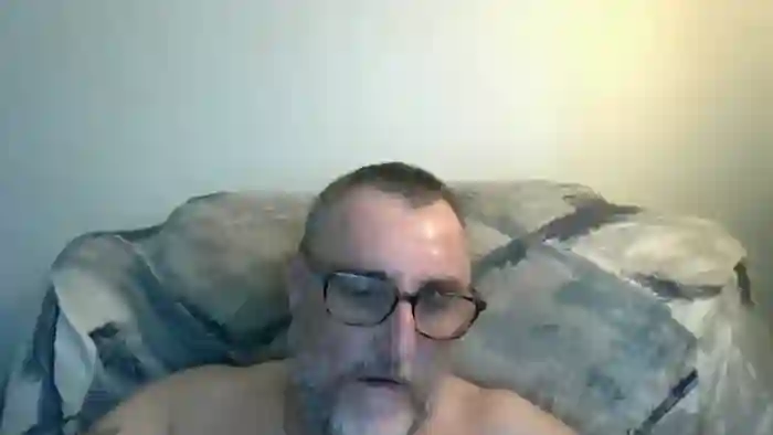 ozzie_male77