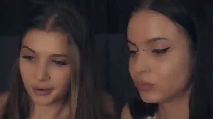 vivid_girls