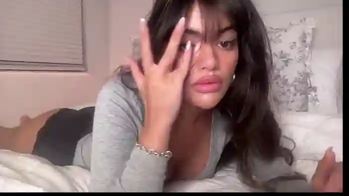 poutyselena