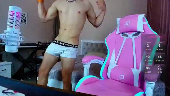 max_russell