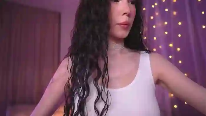 sophia_lean