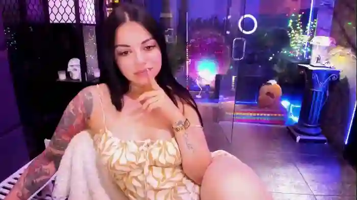 alma_pearl