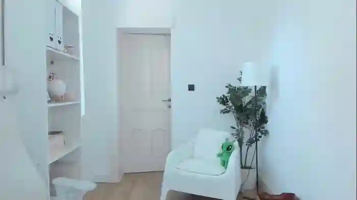 jennifer_ewans