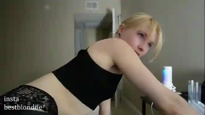 bestblondiiecb