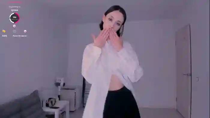 lauratanguy