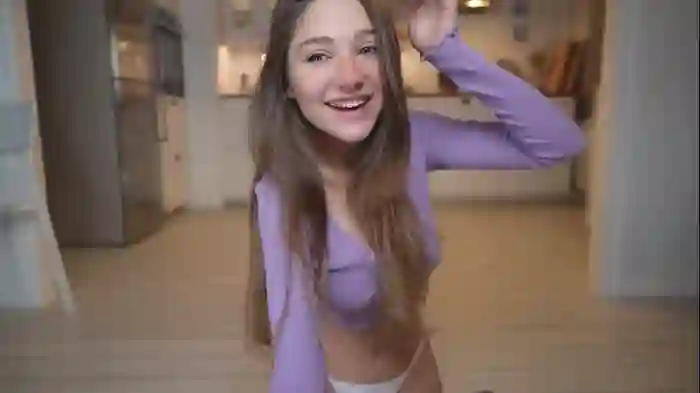 mia_elfie