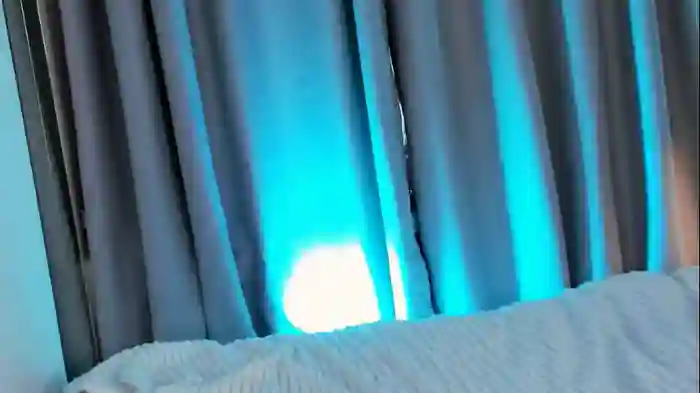 alice_pinkys