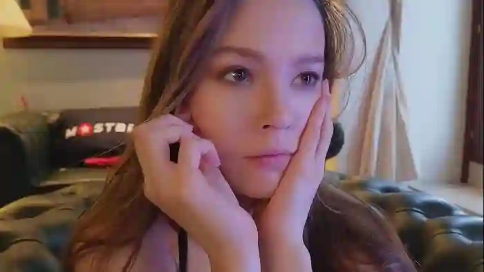 _demi_dee_