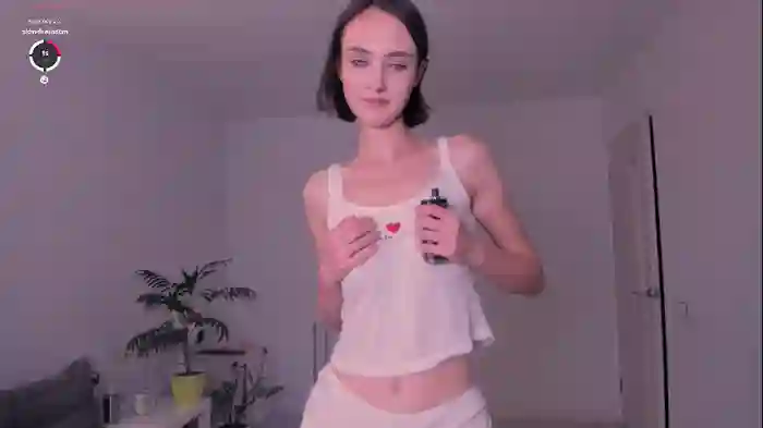 lauratanguy