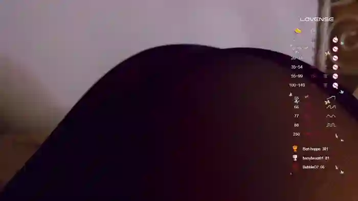 adalyn_glow