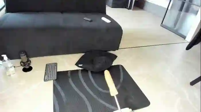 angel_face_devil_mind