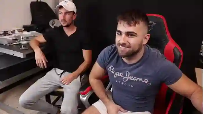 thony_grey