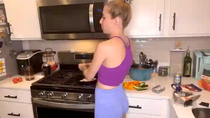 pr3ttyp1nkpussy