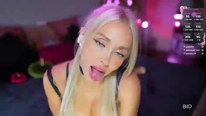 chloe_ri