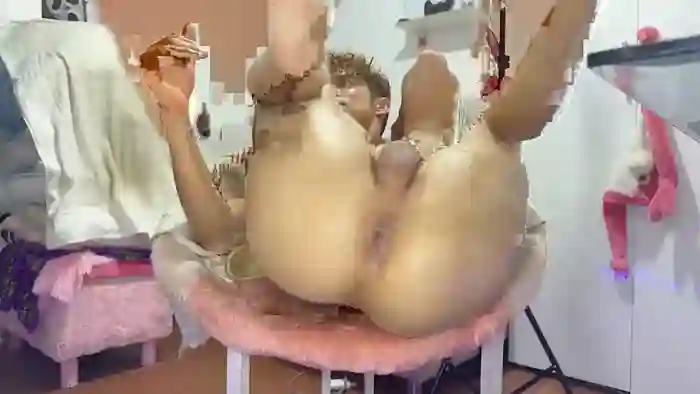 xandernaked