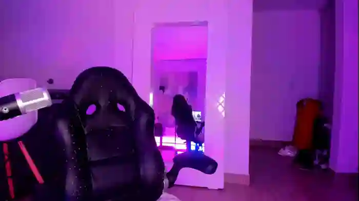 thecosmicgirl