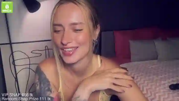 yvie_