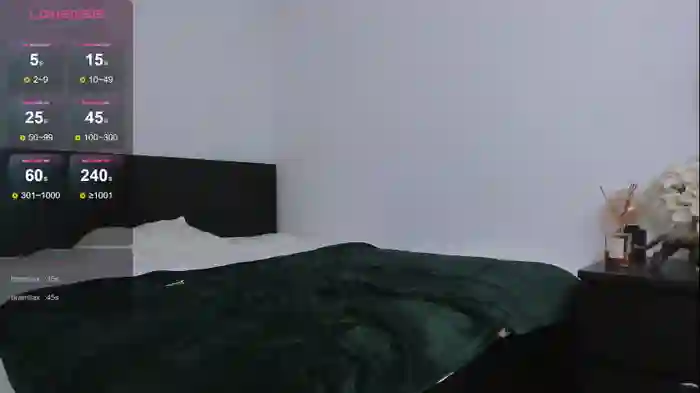 chloe_bianca18