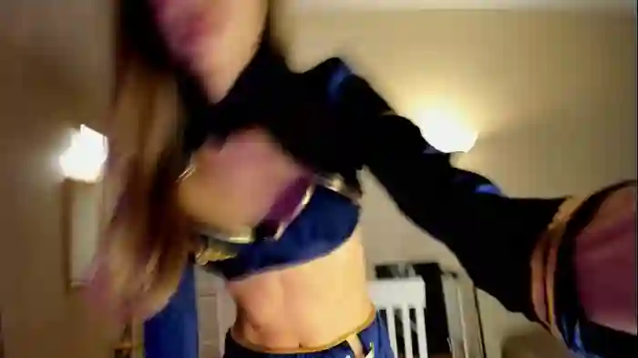 mia_moooore