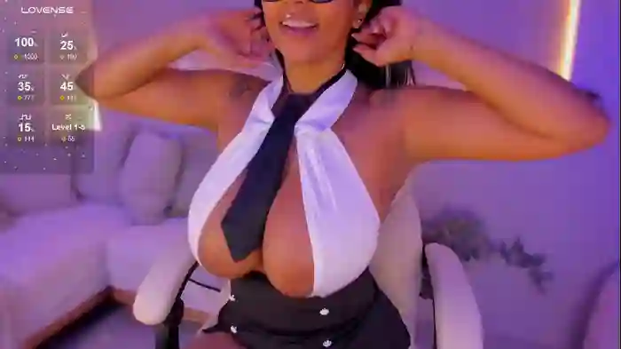 anahi_ryan