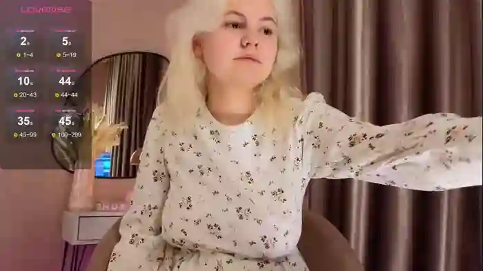 winniewest_
