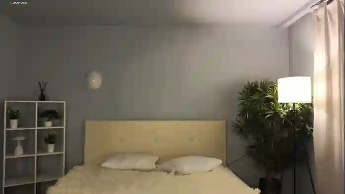 lauratanguy