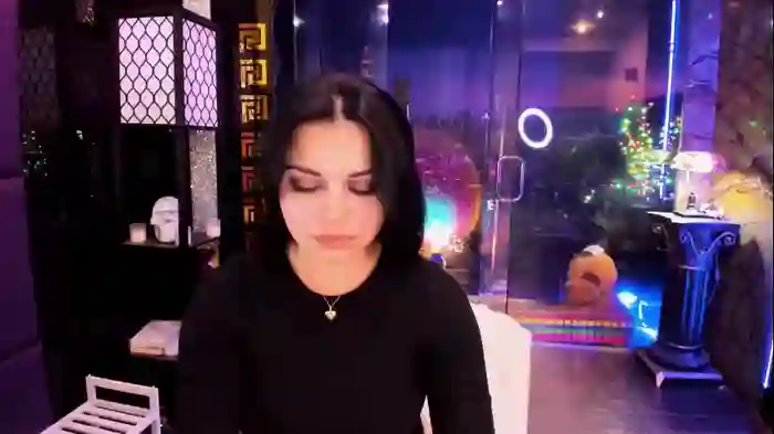 alma_pearl