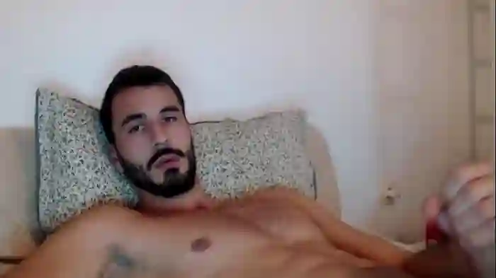 hornyasfuckk33