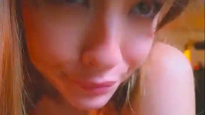 _demi_dee_