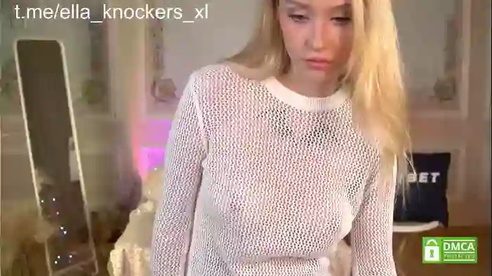 ella_knockers_xl