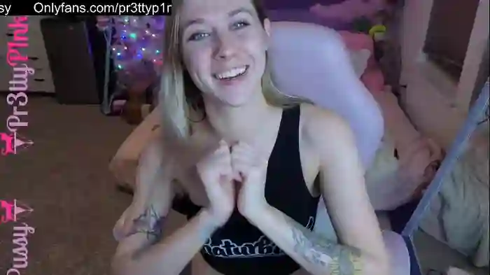 pr3ttyp1nkpussy