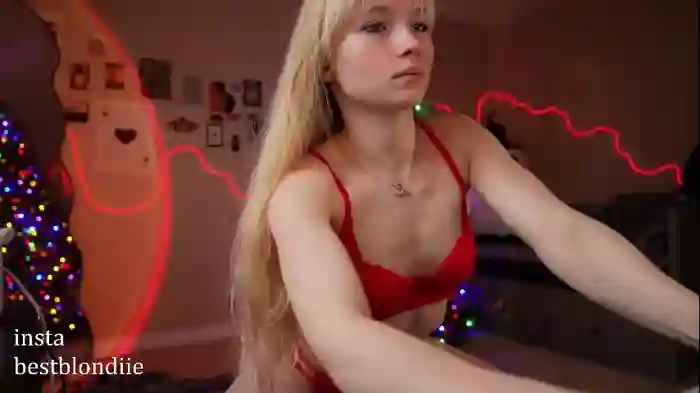 bestblondiiecb