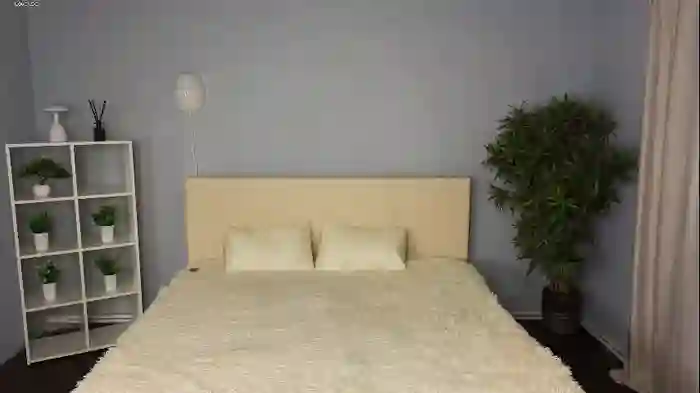 lauratanguy