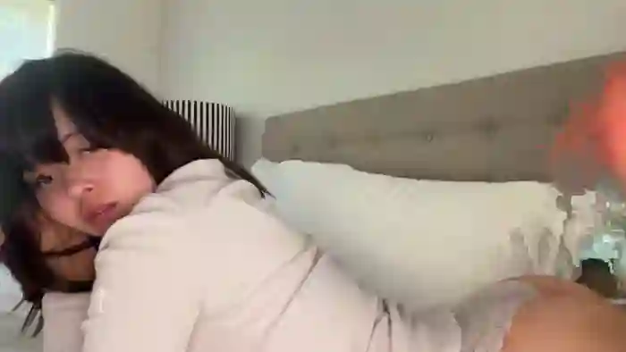 sarah_heart_aus
