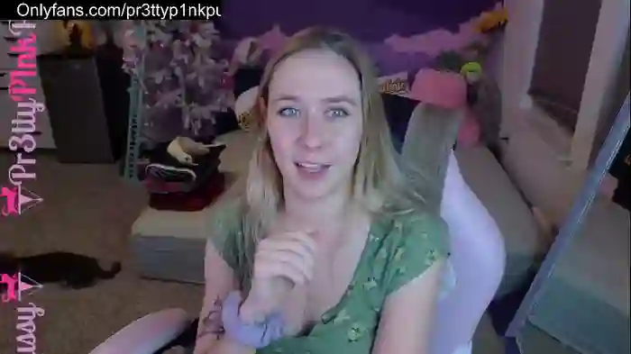 pr3ttyp1nkpussy