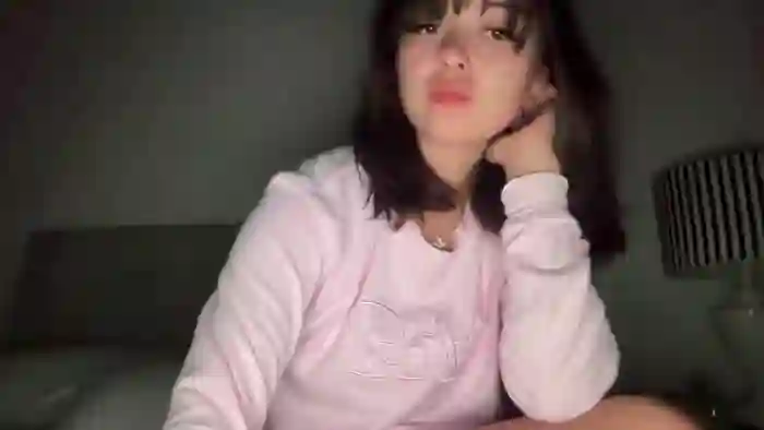 sarah_heart_aus