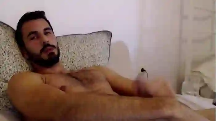 hornyasfuckk33