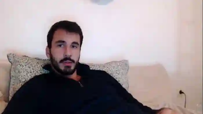 hornyasfuckk33