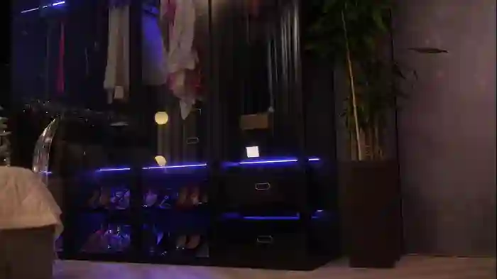 rikka_moore