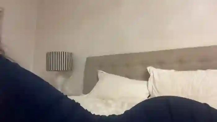 sarah_heart_aus