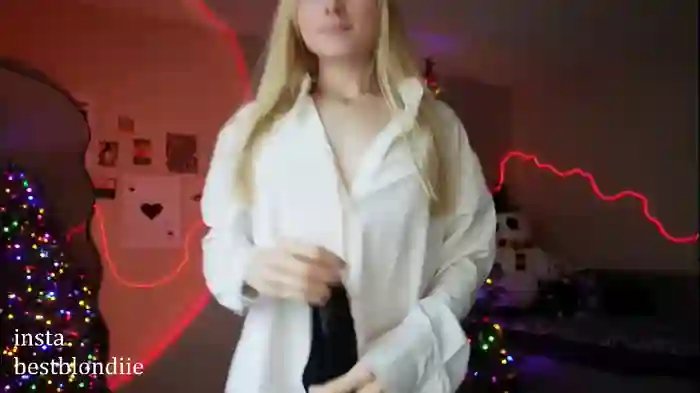 bestblondiiecb