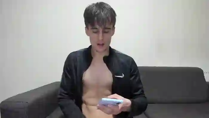 skinnyguywithbigd